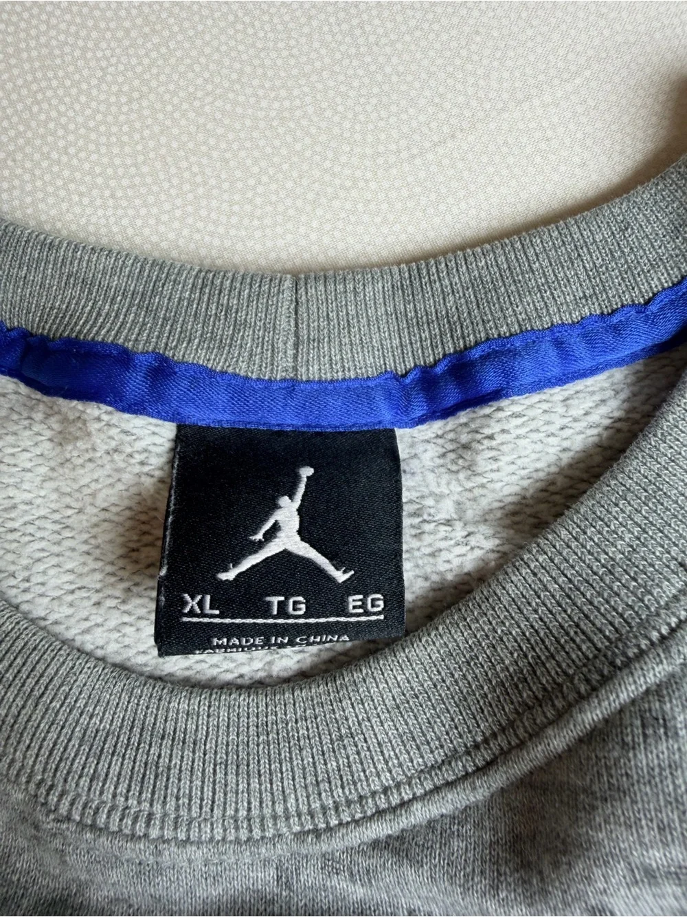 Jordan Flight Men’s XL Gray Speckled Crewneck Sweatshirt Jumpman Cotton Blend